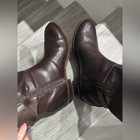 Tommy Hilfiger Boots - Picture 8 of 13